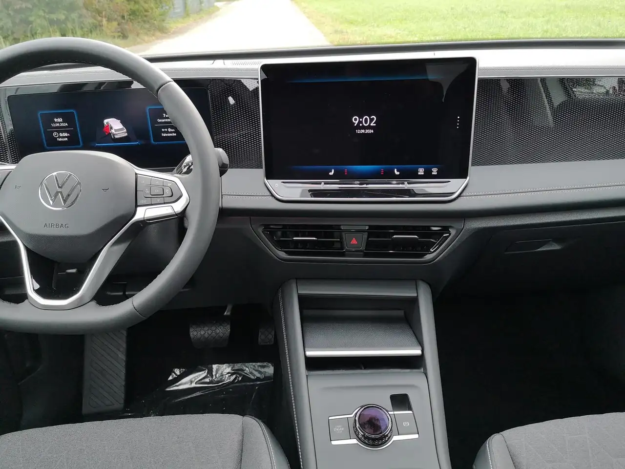 Volkswagen Tiguan 2.0 TDI Life Pano IQ LED Head GV5 AHK 360 8