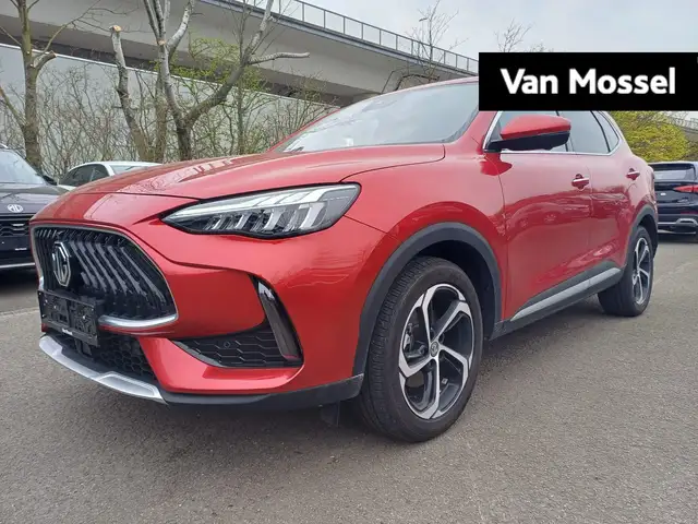 MG HS 1.5T-GDi MT Luxury