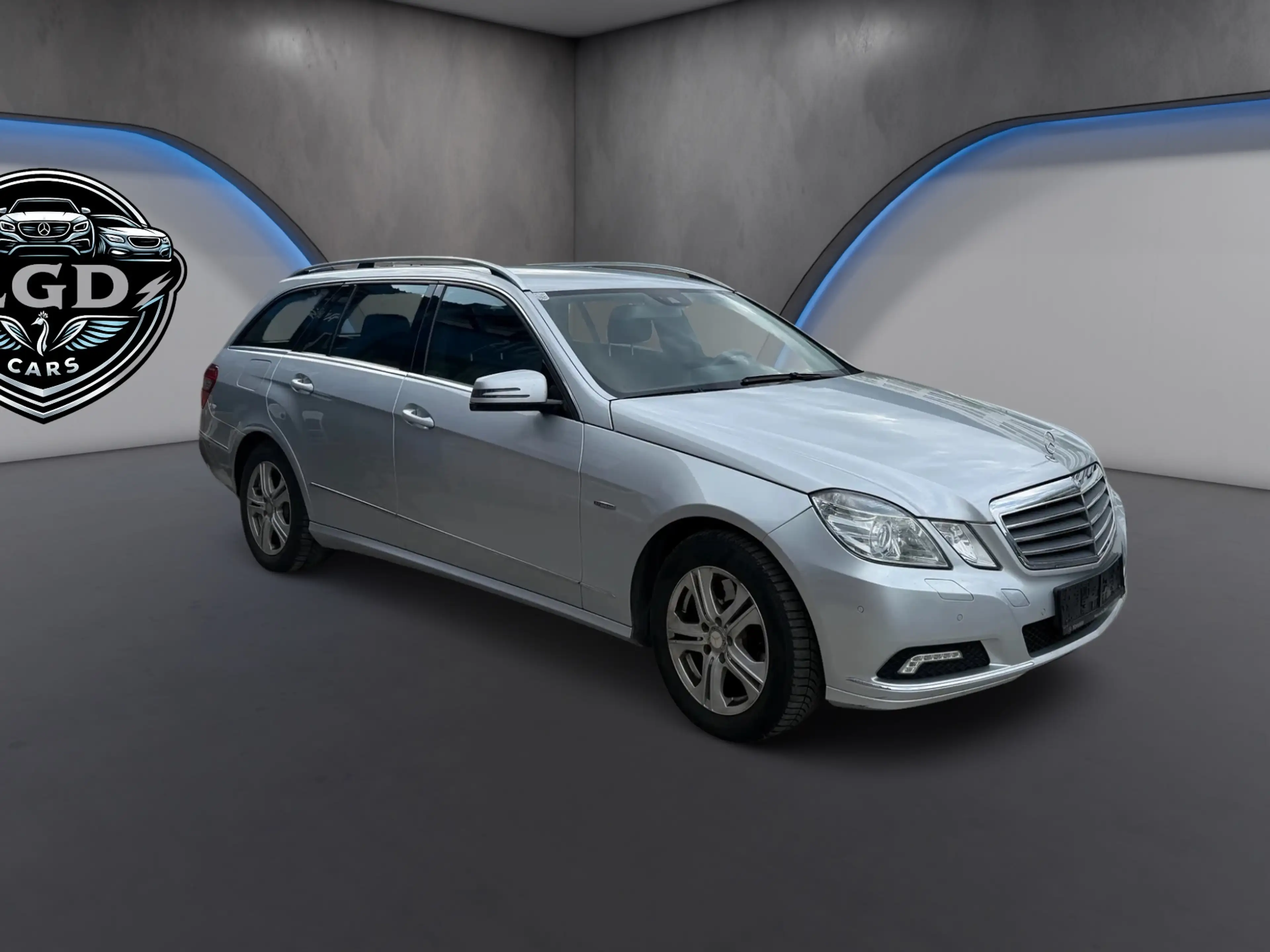 Mercedes-Benz E 250 E 250 CDI BlueEfficiency (212.203) — photo 2