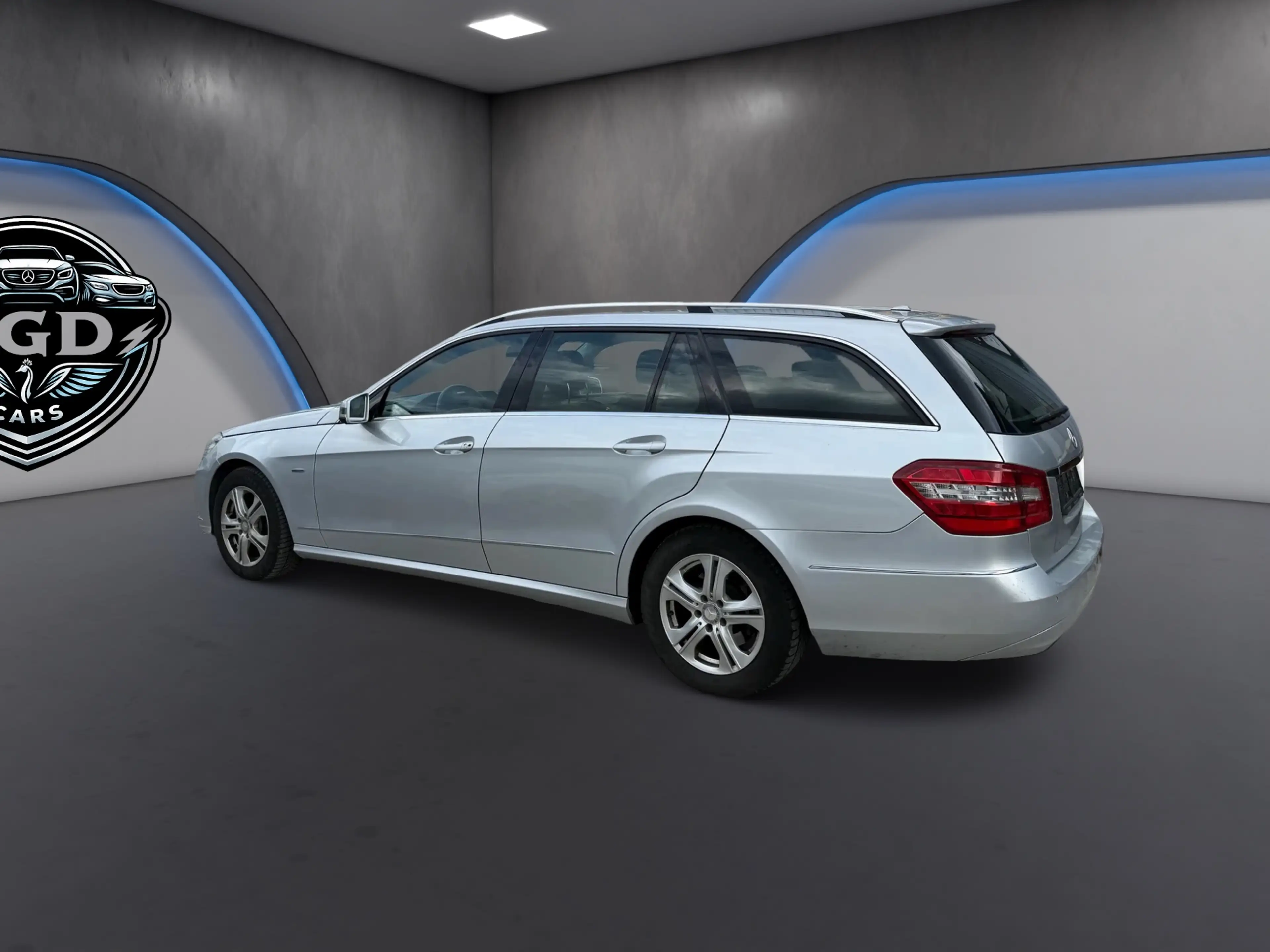 Mercedes-Benz E 250 E 250 CDI BlueEfficiency (212.203) — photo 4