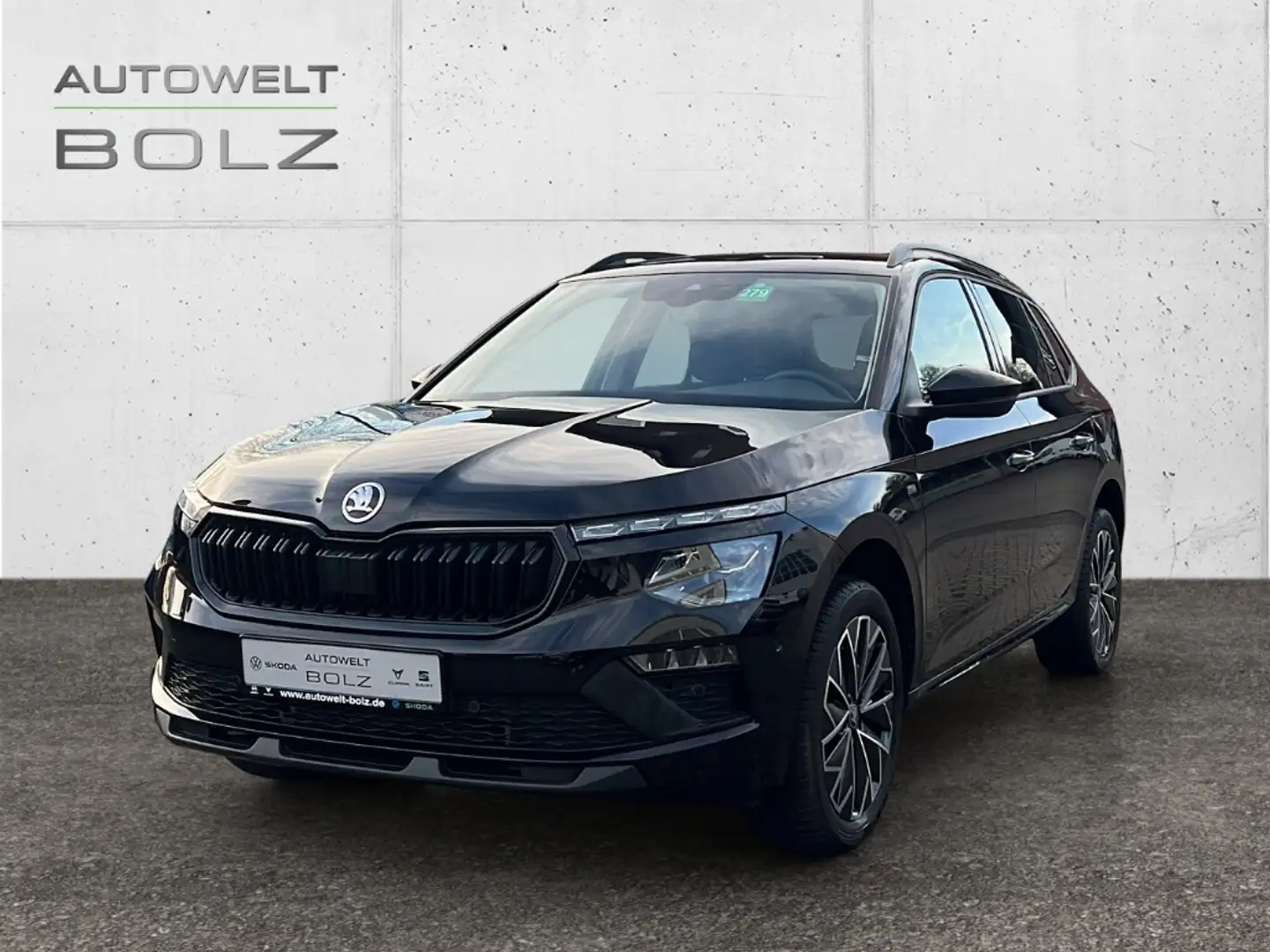 Skoda Kamiq Selection Tour 1.0 TSI AHK Navi LED ACC DigiCock Schwarz - 1