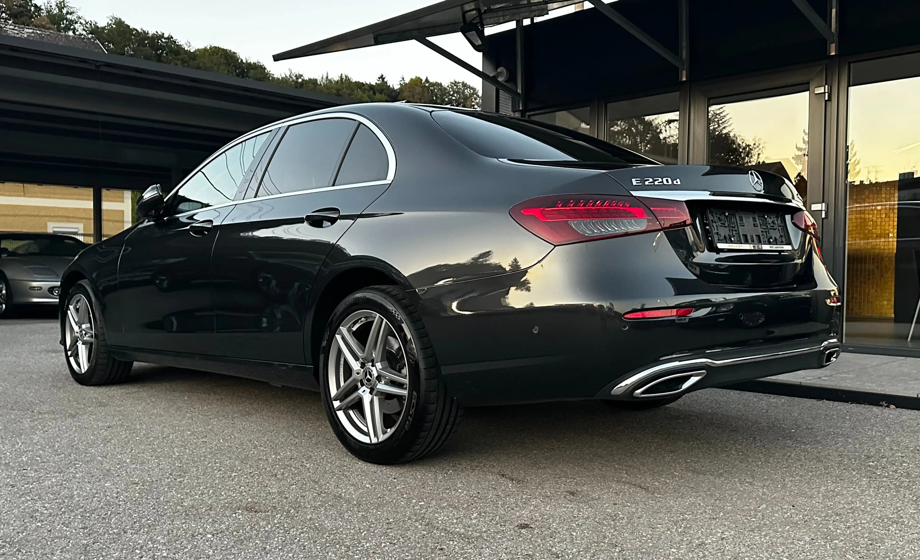 Mercedes-Benz E 220 d 4Matic Aut. *1.Besitz*Burmester*Widescreen*RFK* — photo 11