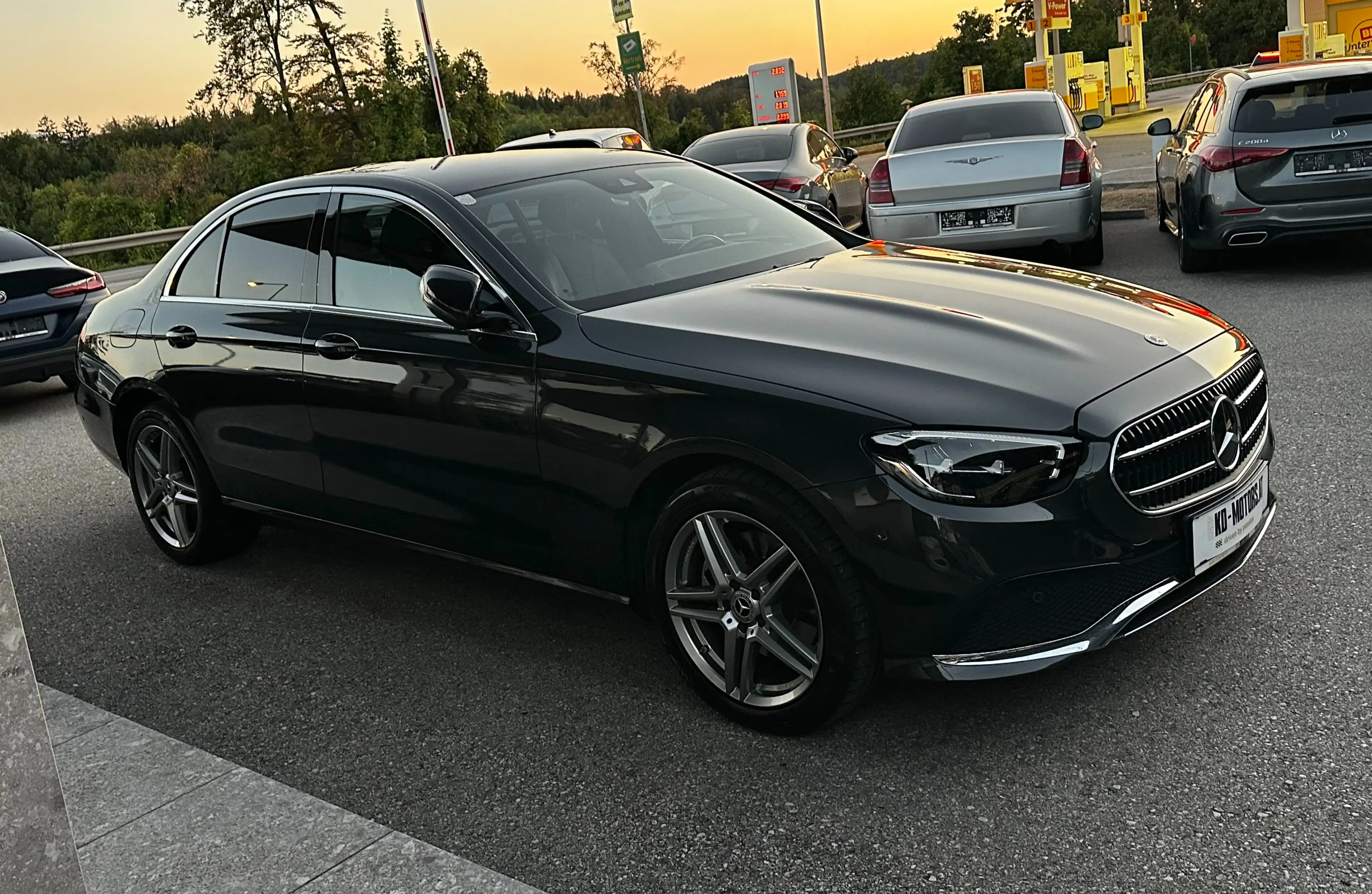 Mercedes-Benz E 220 d 4Matic Aut. *1.Besitz*Burmester*Widescreen*RFK* — photo 3