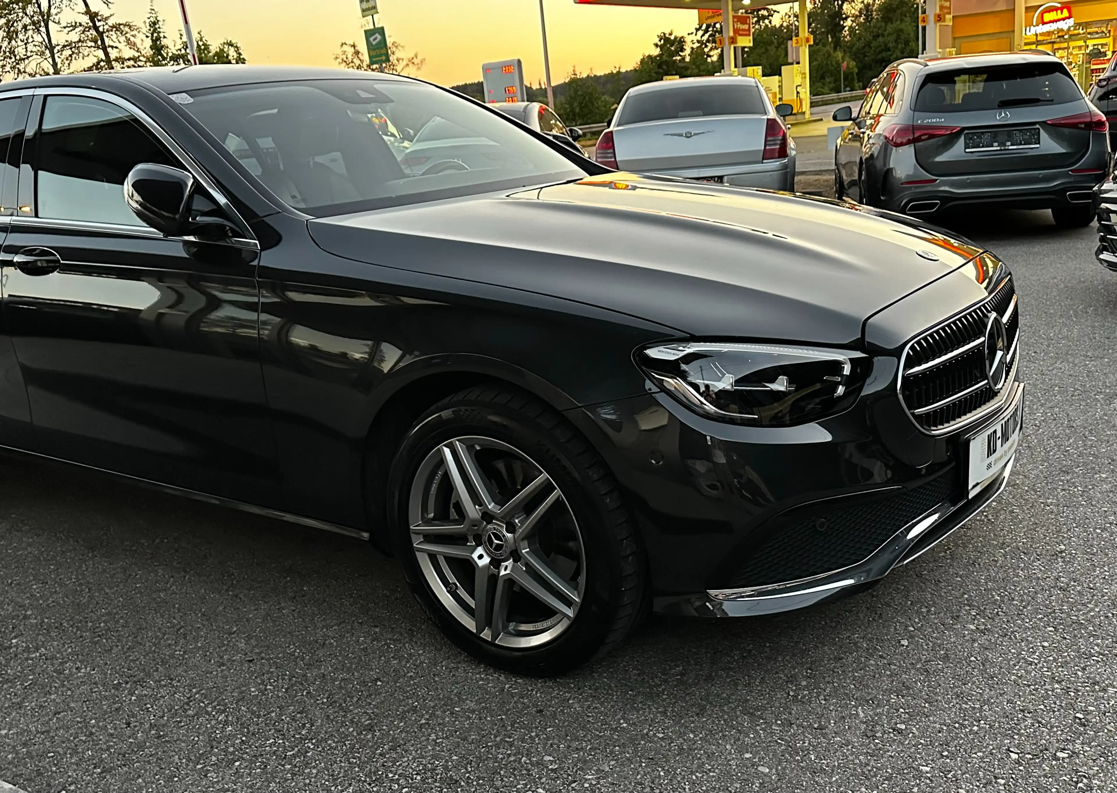 Mercedes-Benz E 220 d 4Matic Aut. *1.Besitz*Burmester*Widescreen*RFK* — photo 4