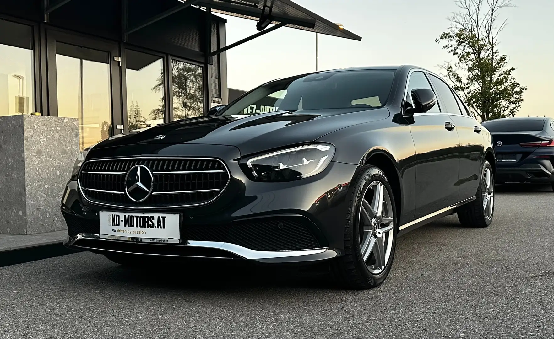 Mercedes-Benz E 220 d 4Matic Aut. *1.Besitz*Burmester*Widescreen*RFK* Grau - 1