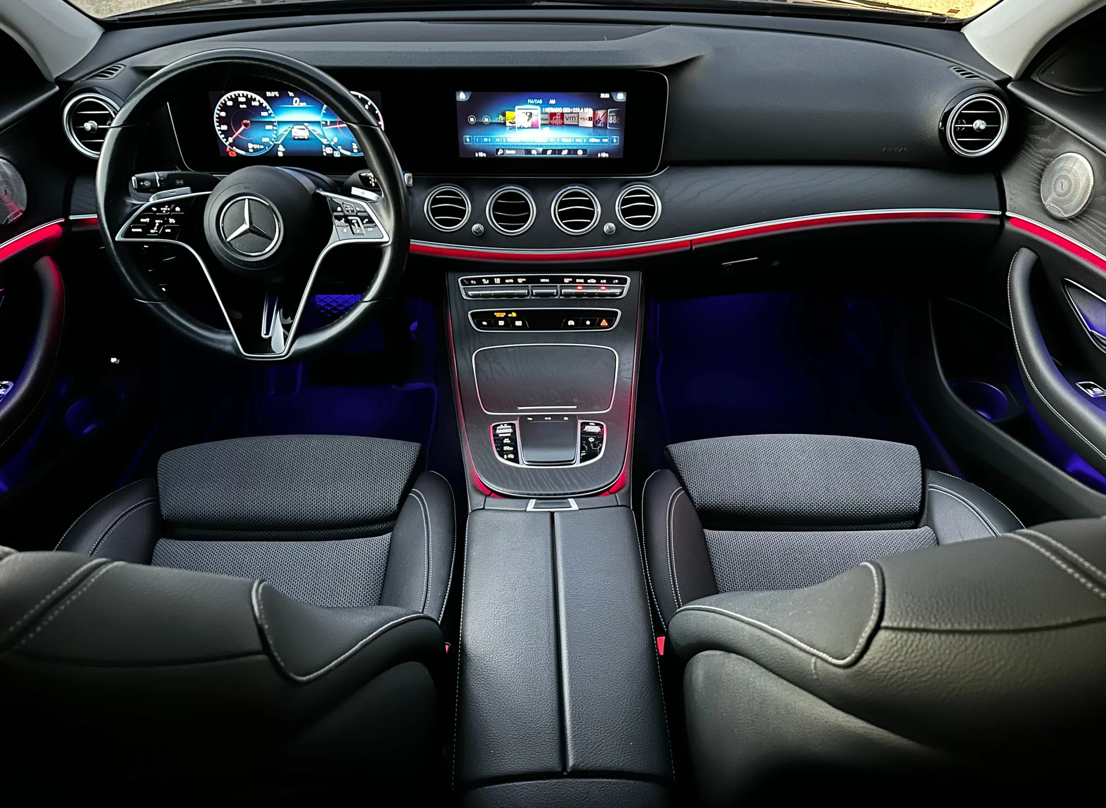 Mercedes-Benz E 220 d 4Matic Aut. *1.Besitz*Burmester*Widescreen*RFK* — photo 33