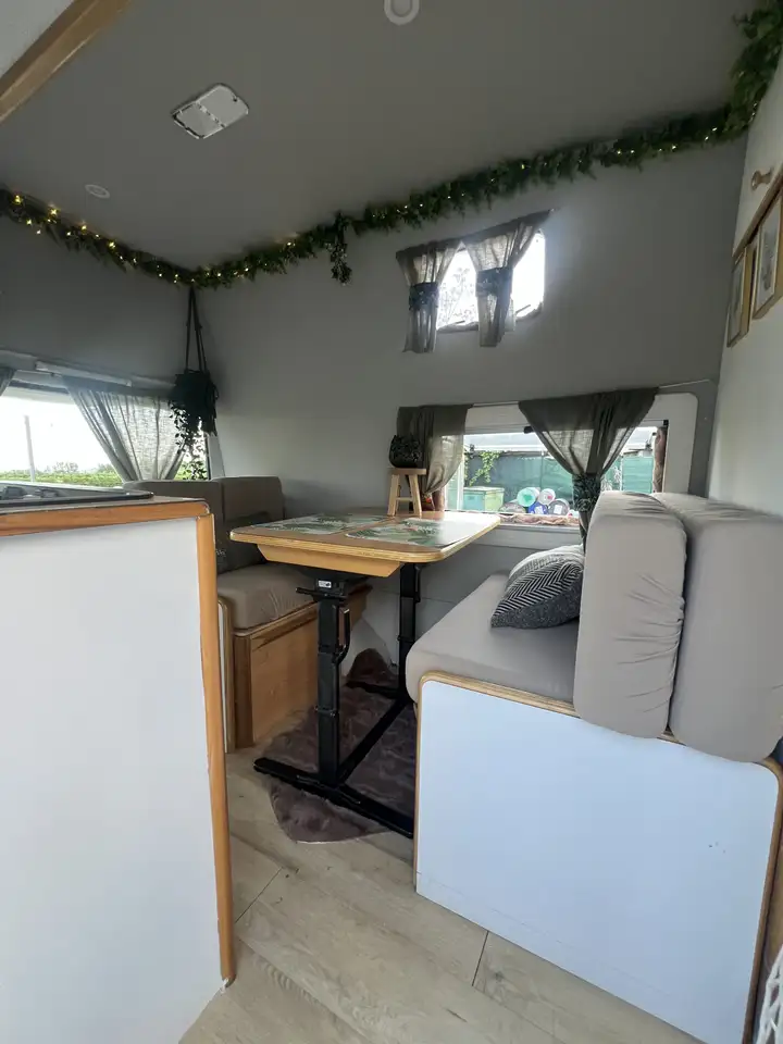 Ford Transit Camper Van, foto 4