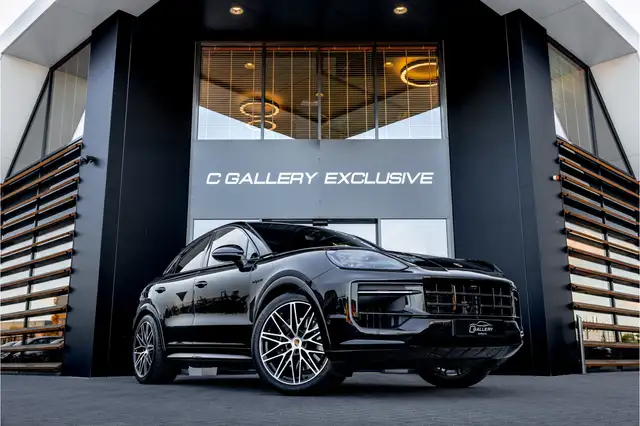 Porsche Cayenne Coupé 3.0 E-Hybrid - BTW | Sport Chrono + | Panora
