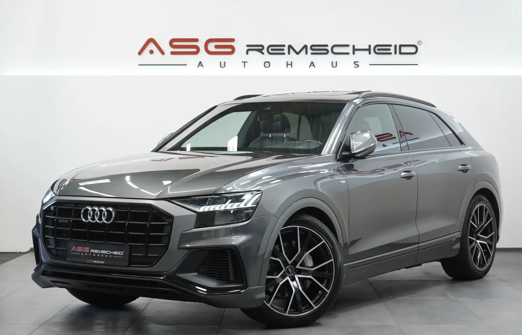 Audi Q8 50 TDI q. S line *1.H *22 *Virtual*Pano*LUFT Grau - 1