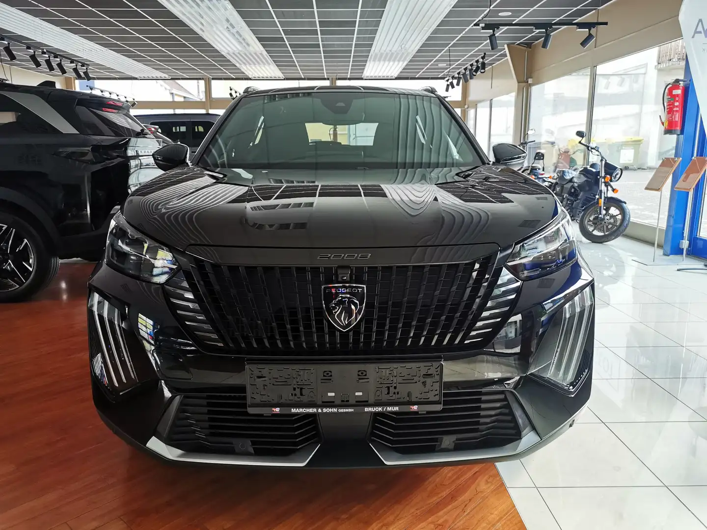 Peugeot 2008 2008 PureTech 130 GT EAT8 Schwarz - 2