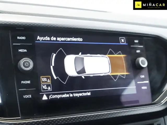 Volkswagen T-Cross view 10