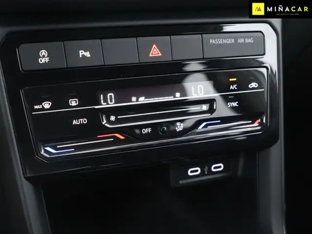 Volkswagen T-Cross view 15