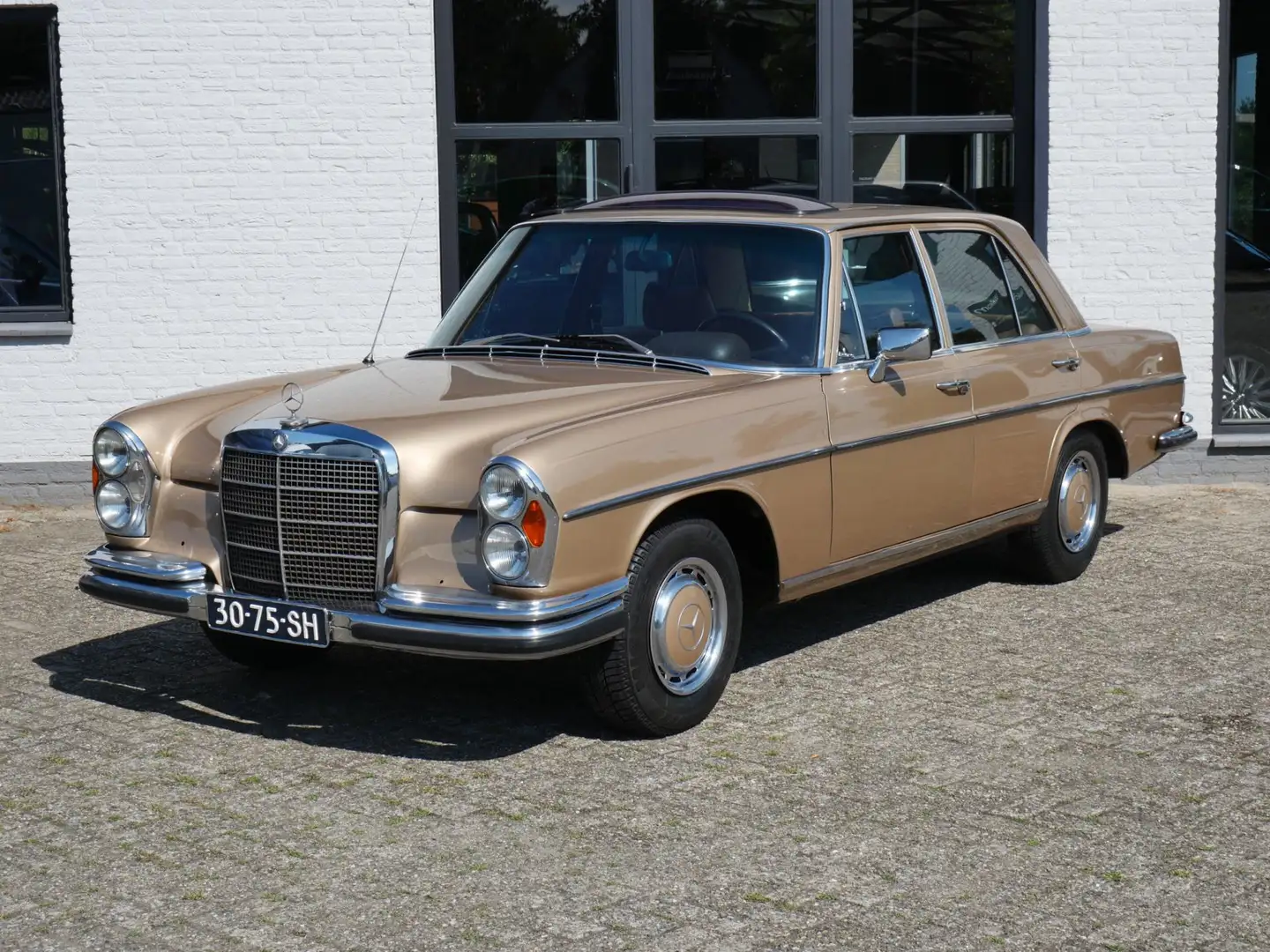 Mercedes-Benz 280 SE 3,5 Cardan defect Beige - 1
