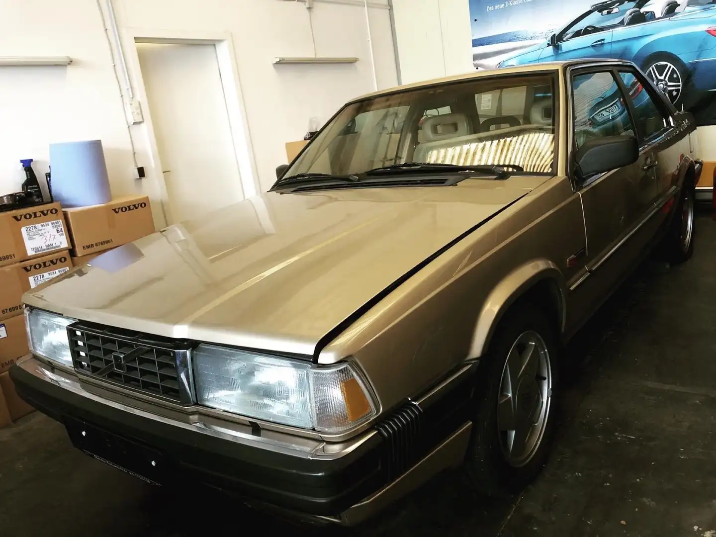 Volvo 480 780 Coupe 2.8L V6 Goud - 1