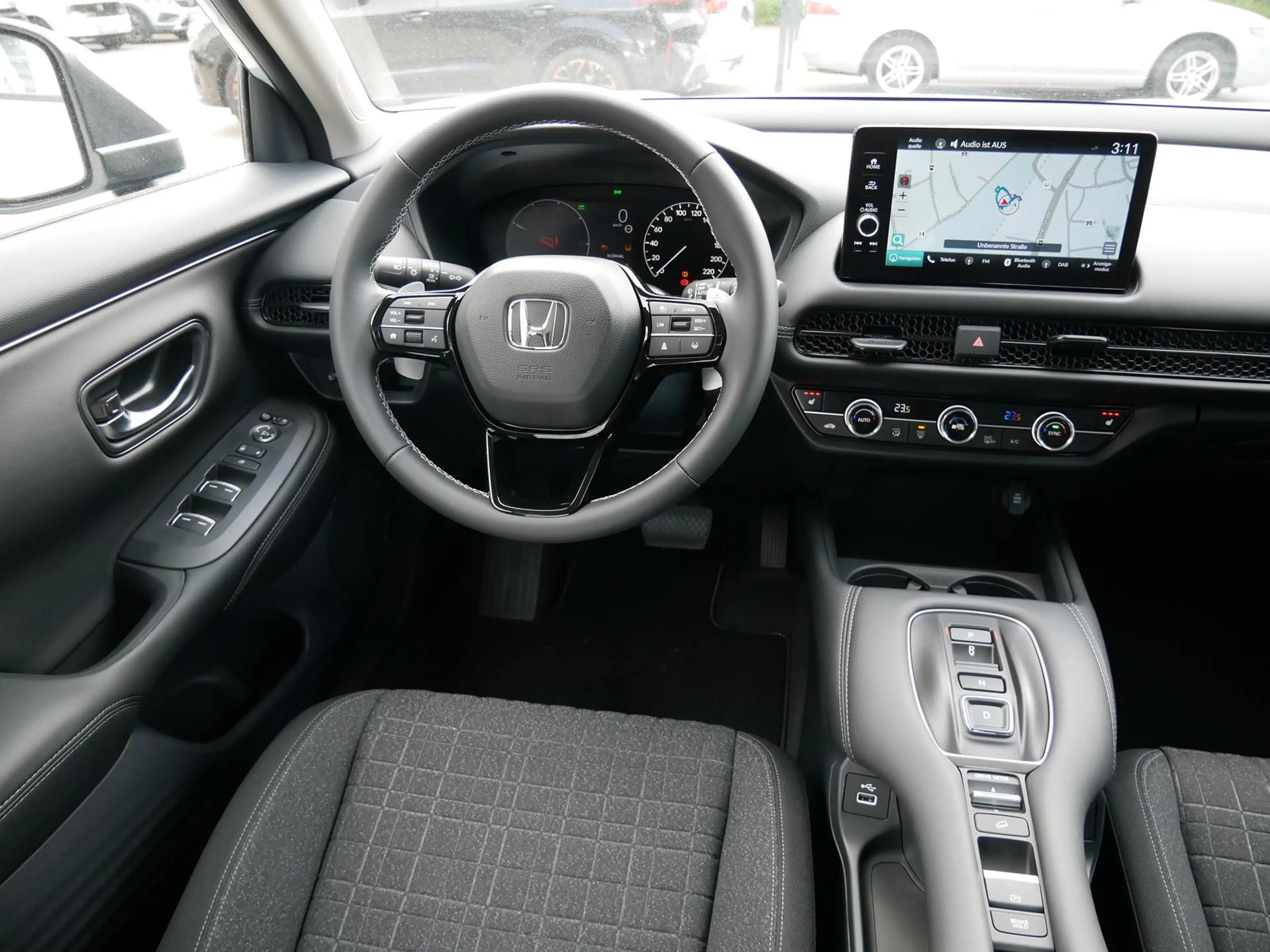 Honda ZR-V 2.0 i-MMD HYBRID ELEGANCE NAVI+ACC+KAMERA — photo 12
