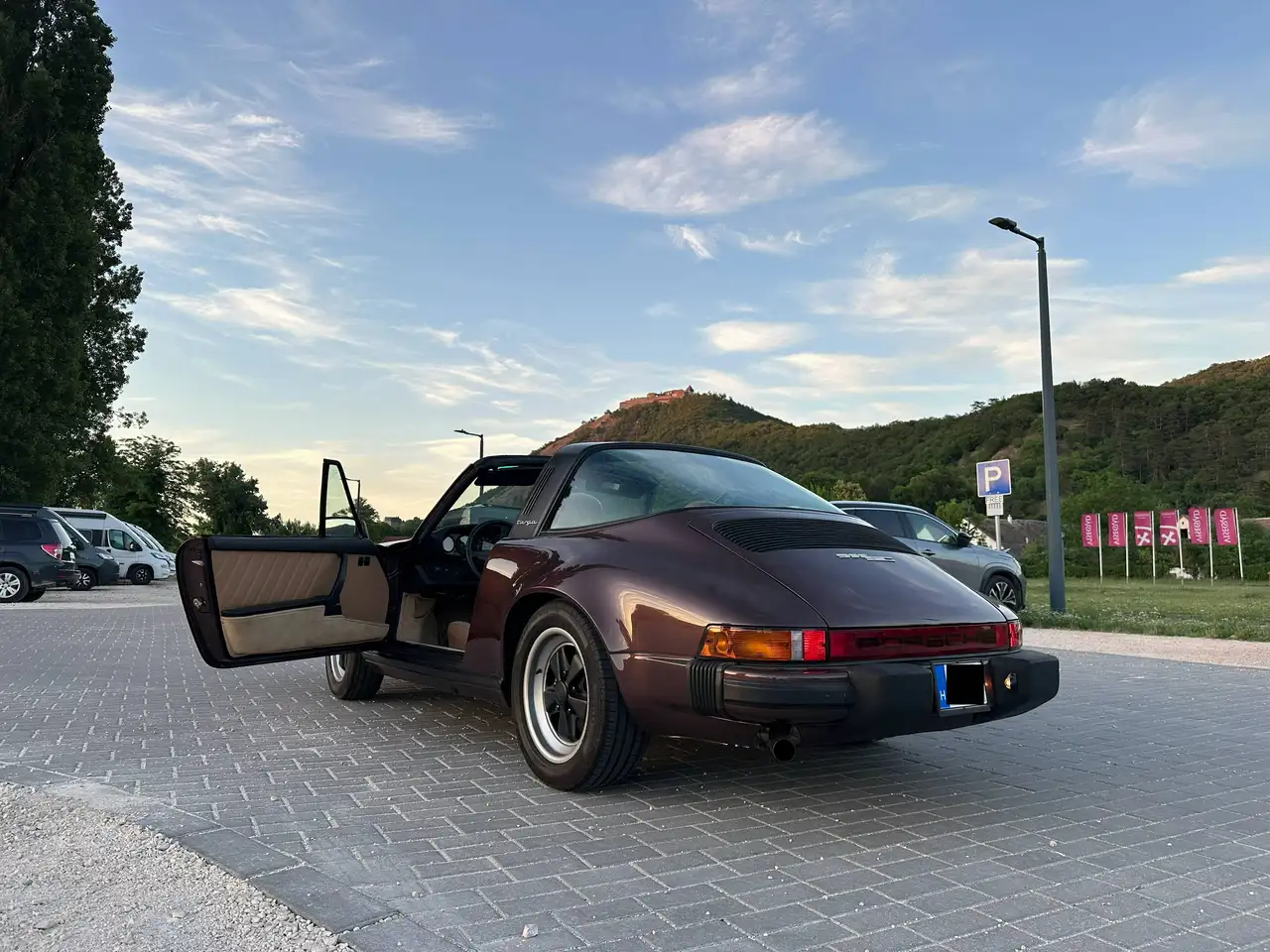 Porsche 911 SC Targa, foto 1