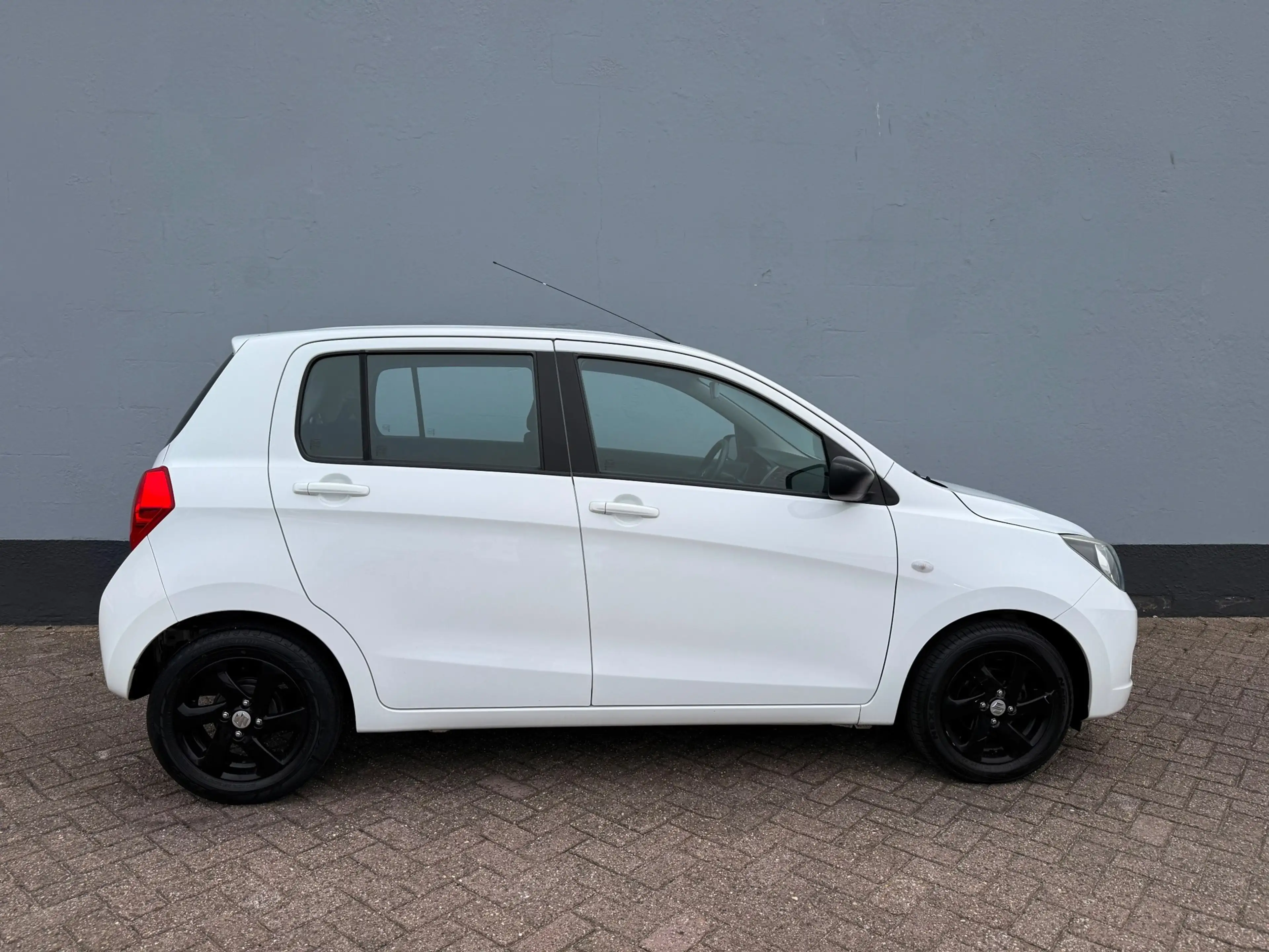 Suzuki Celerio 1.0 Comfort - Dealer Onderhouden - Airco — photo 5