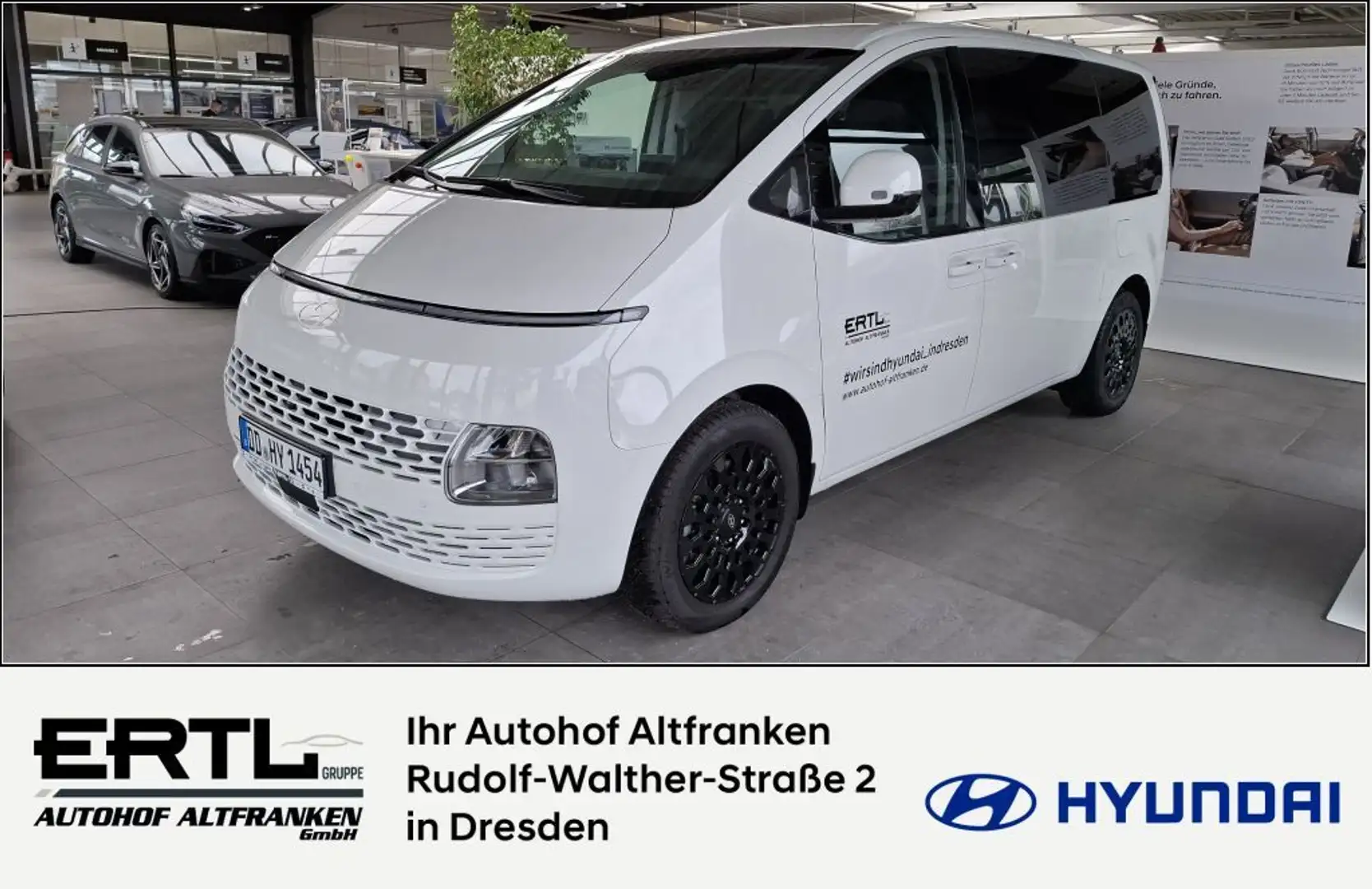 Hyundai STARIA 1.6 T-GDI HEV Trend Weiß - 1