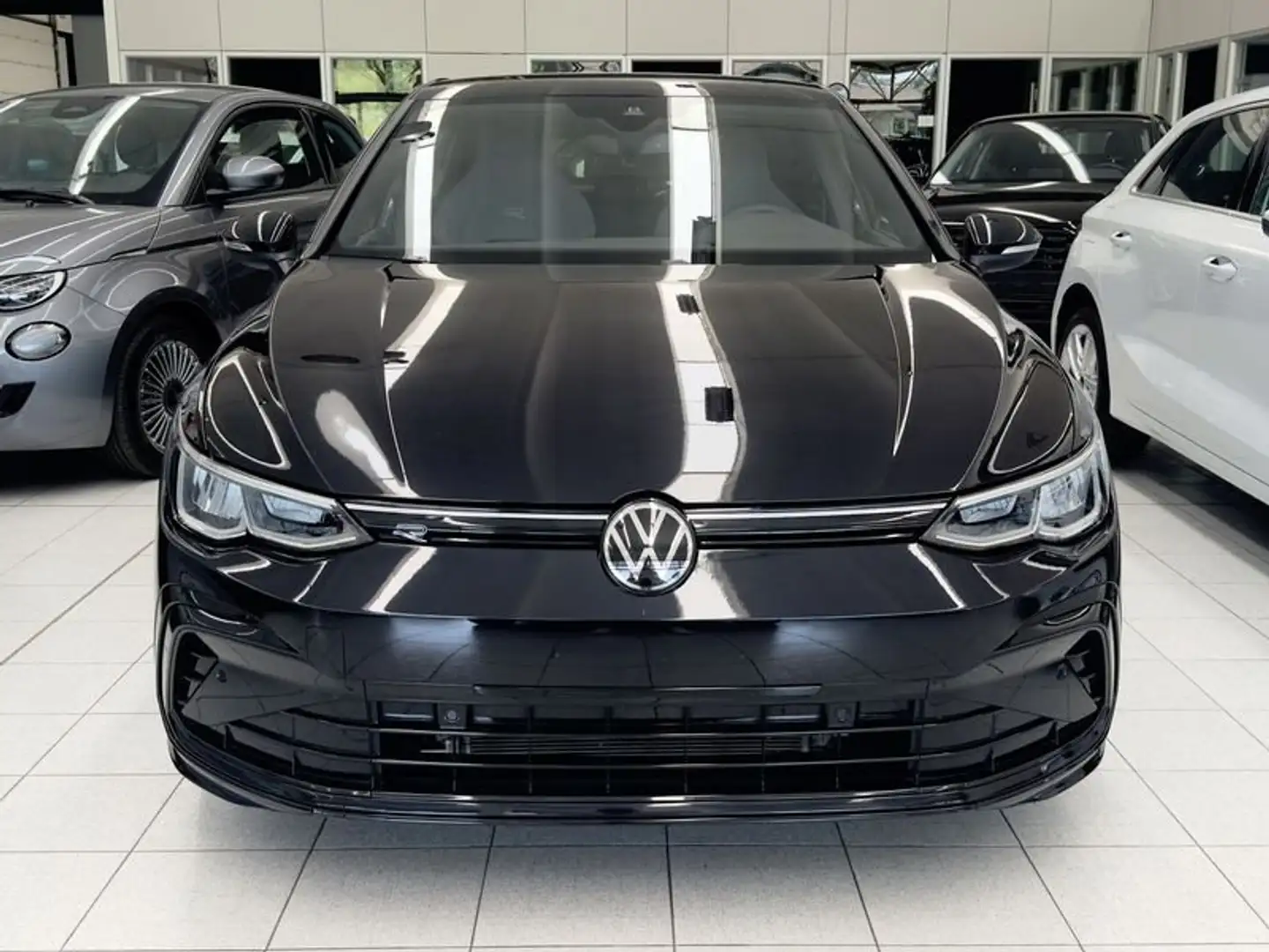 Volkswagen Golf 2.0 TDI 150 CV DSG SCR R-Line Nero - 2