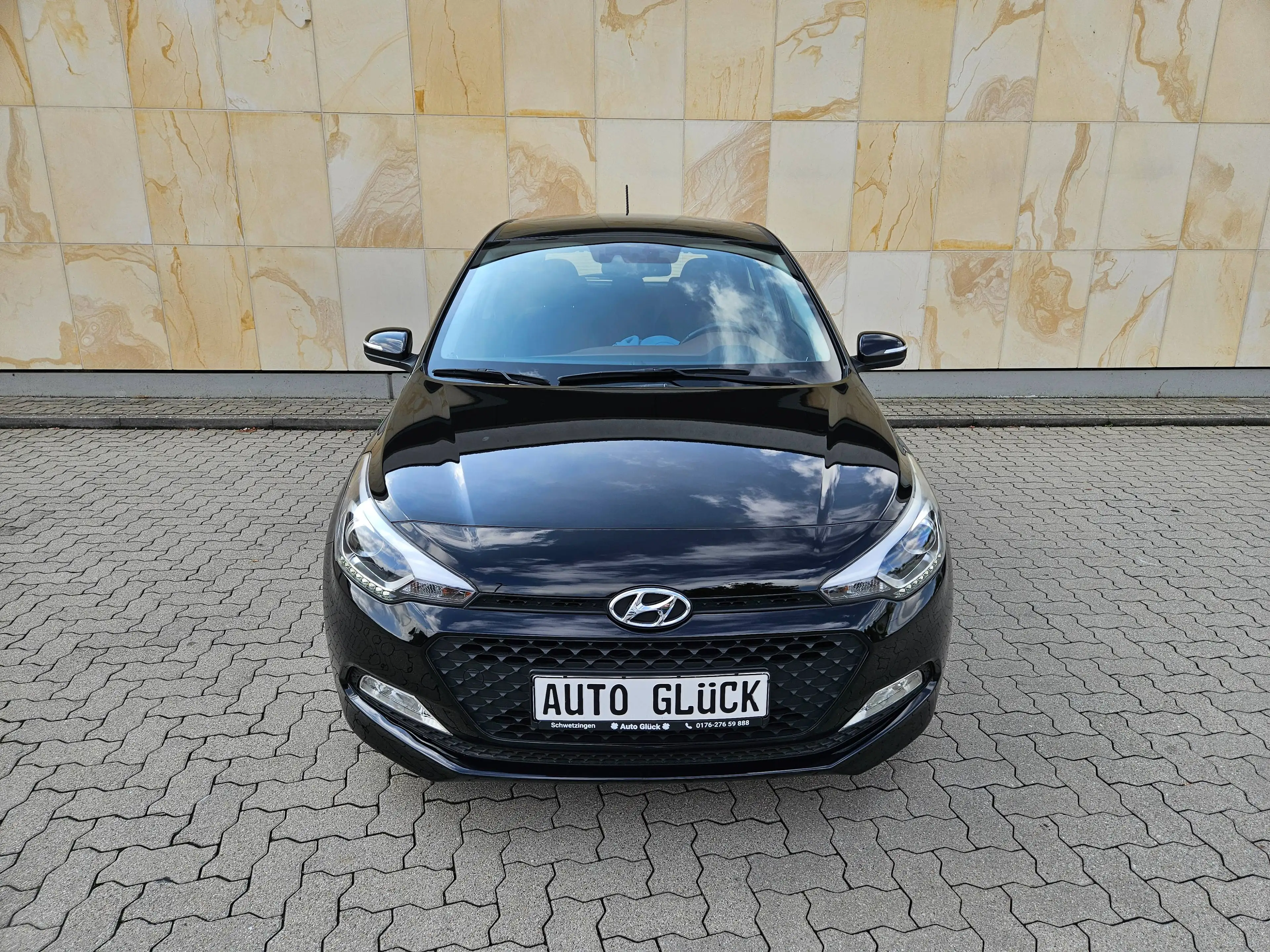 Hyundai i20 Trend *NAVI*KAMERA*SHZ*KLIMA*ALLWETTER* — photo 2
