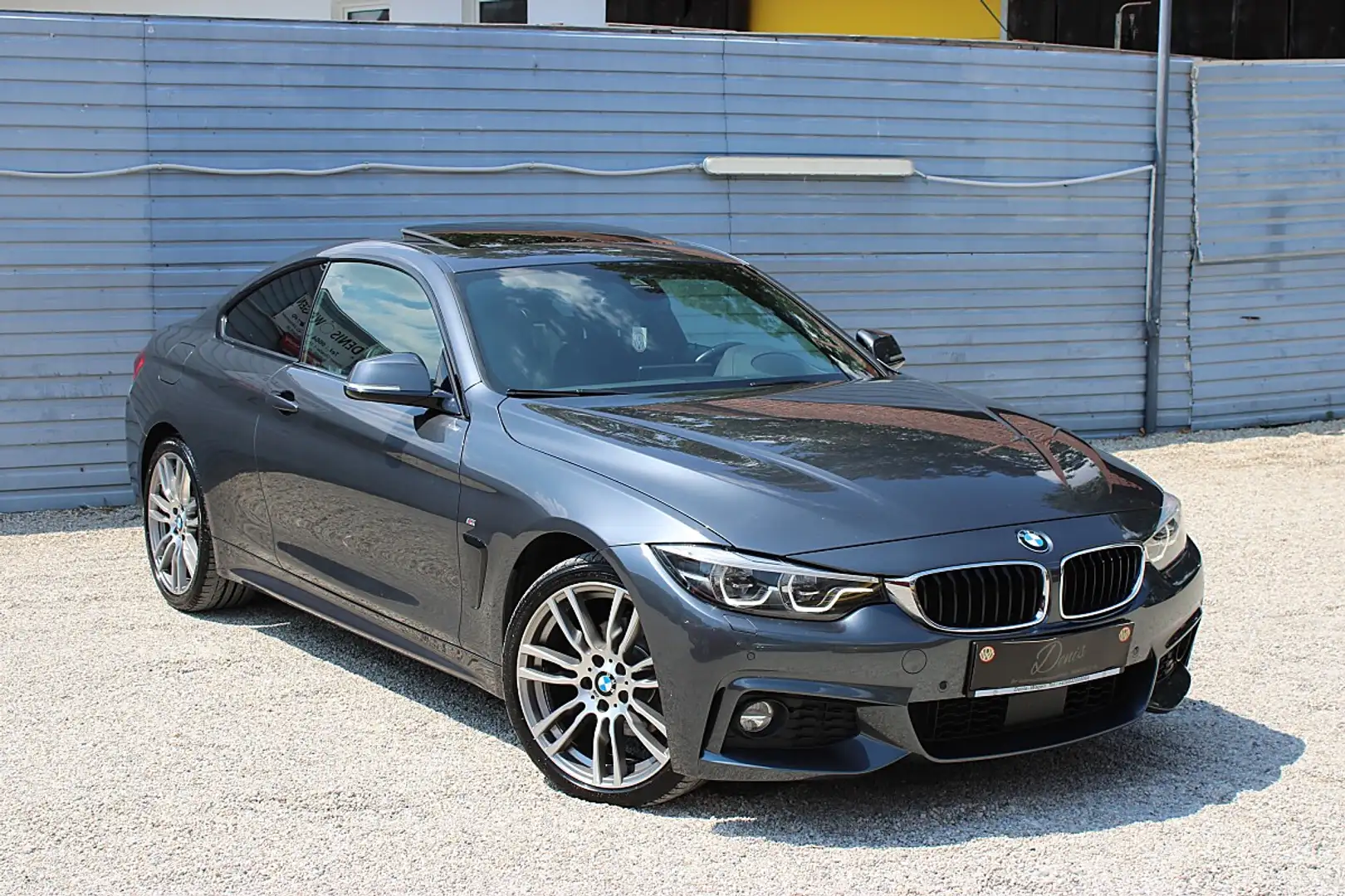 BMW 420 d xDrive M Sport Grau - 1