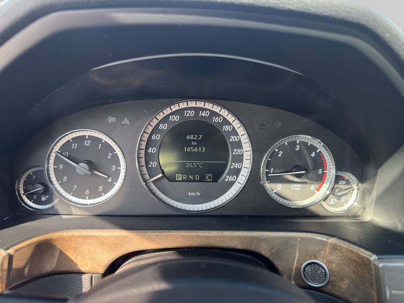 Mercedes-Benz E 250 CDI BlueEfficiency Limousine Automatik — photo 11
