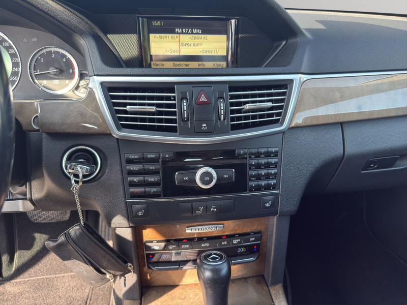 Mercedes-Benz E 250 CDI BlueEfficiency Limousine Automatik — photo 15