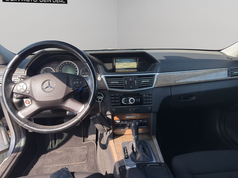 Mercedes-Benz E 250 CDI BlueEfficiency Limousine Automatik — photo 14