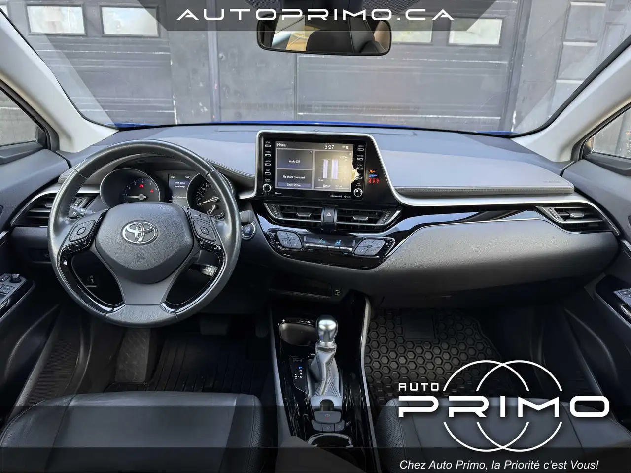 Toyota C-HR photo Toyota C-HR