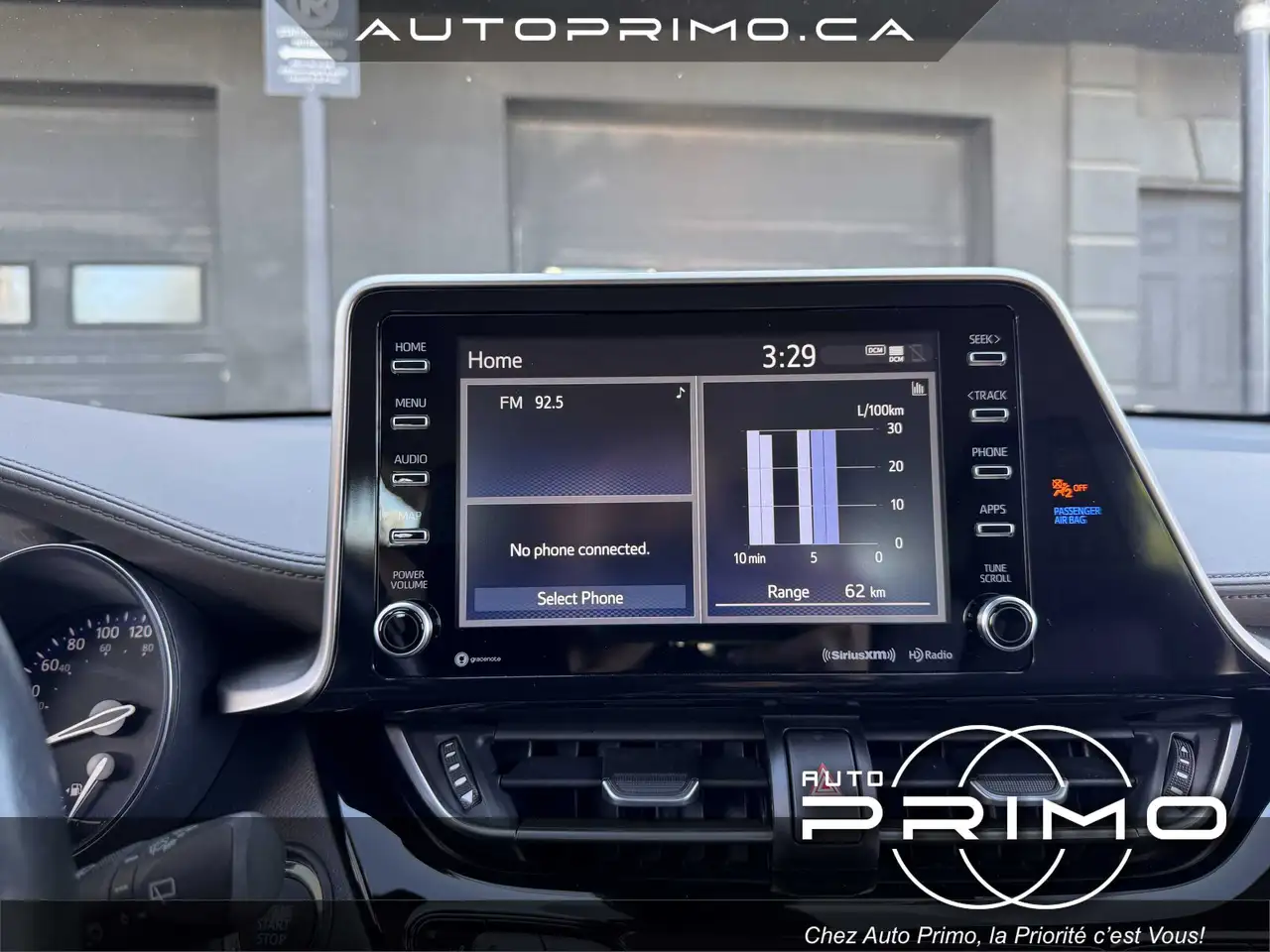 Toyota C-HR photo Toyota C-HR