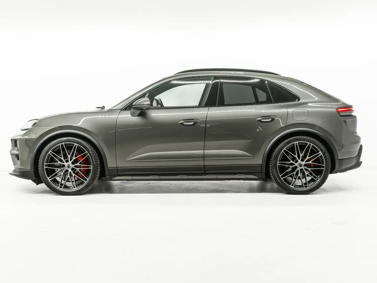 Porsche Macan Turbo Groen - 2