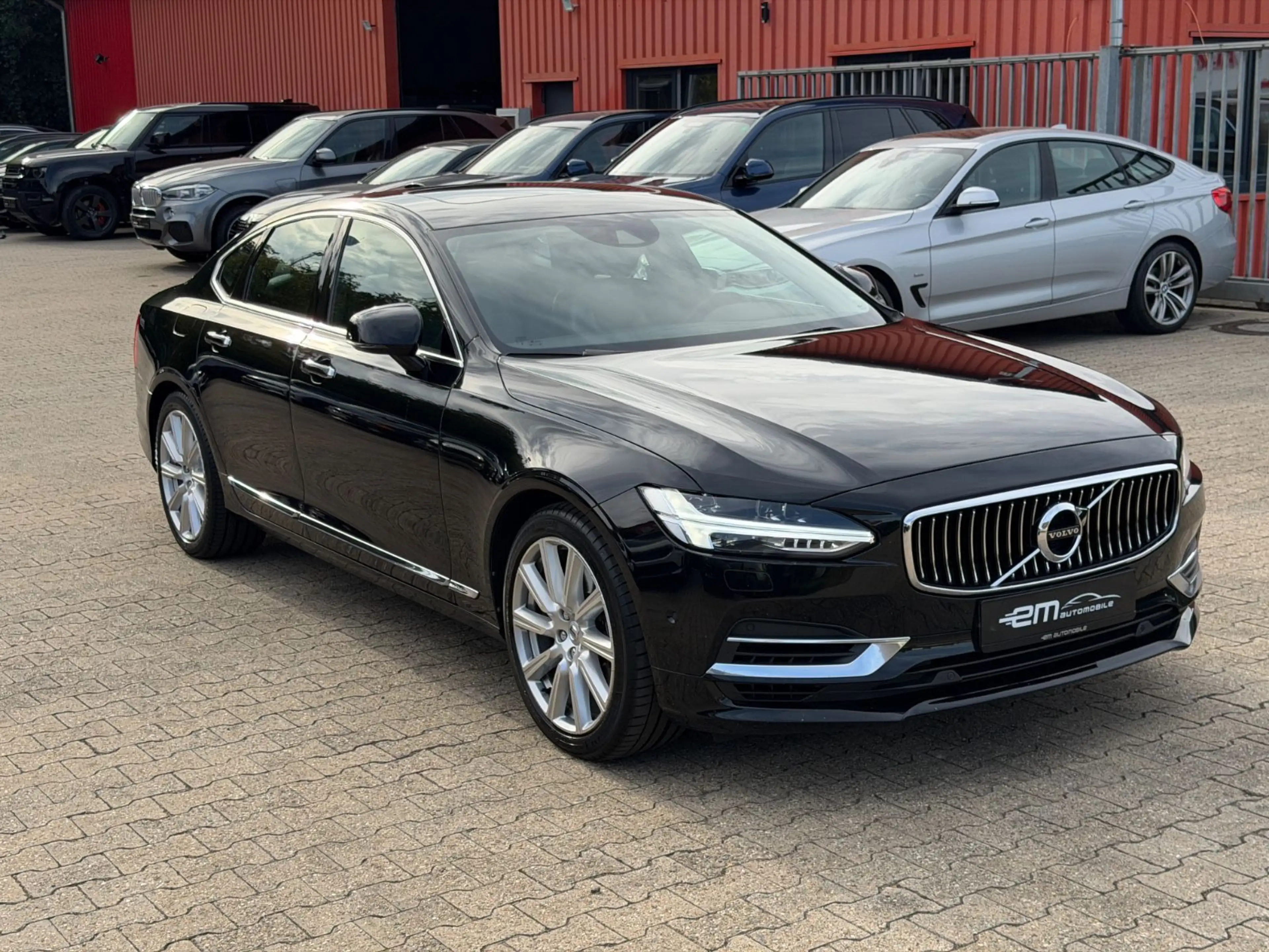 Volvo S90 Lim. Inscription Plug-In Hybrid AWD — photo 4