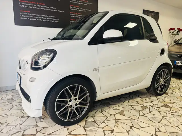 smart brabus 0.9 t Brabus Xclusive 109cv twinamic ITALIANA