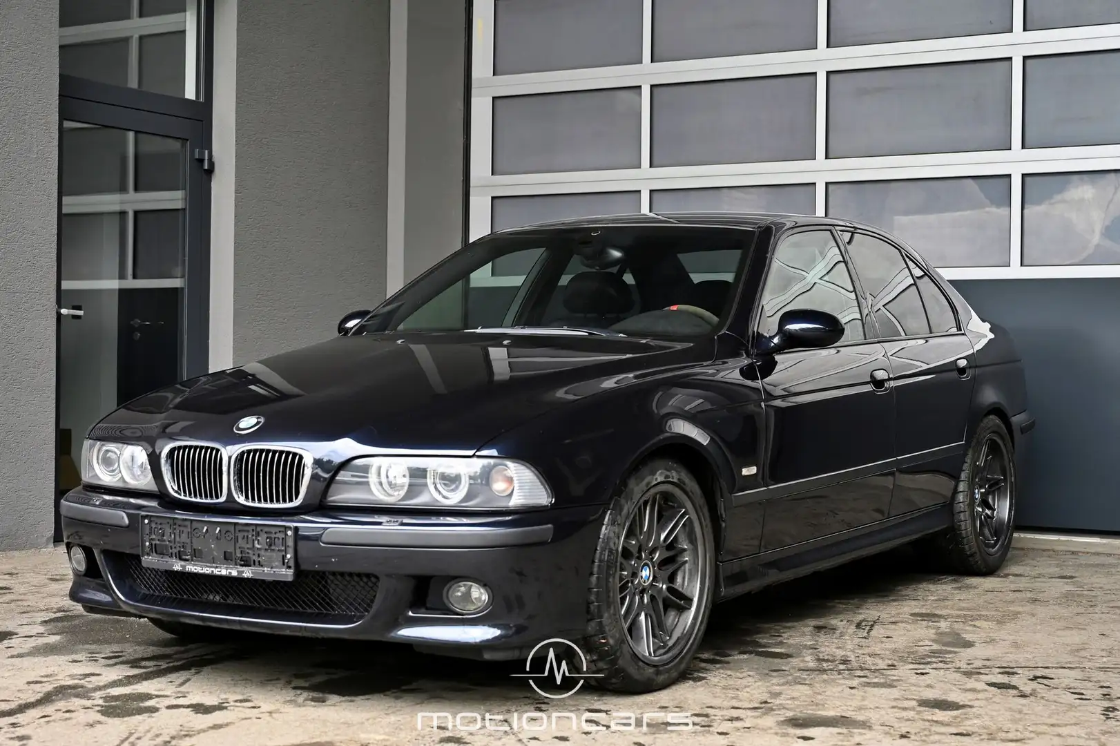 BMW M5 EXP € 27.480,- Schwarz - 1