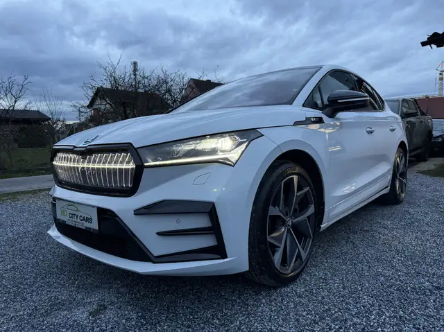 Skoda Enyaq iV 82kWh VRS ERSTBESITZ/ MWST AUSWEISSBAAR!!!