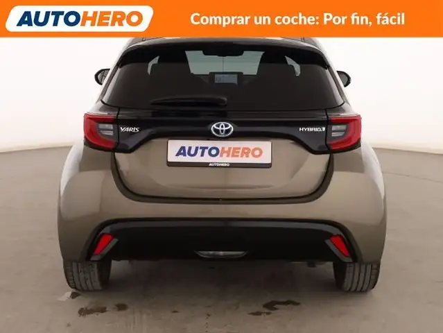 Toyota Yaris view 5