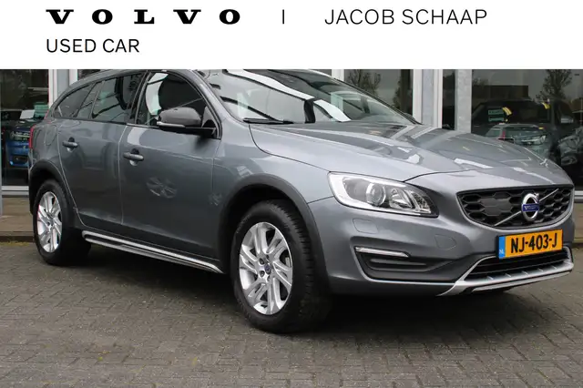 Volvo V60 Cross Country D4 Nordic+ | Org. NL |  Afn. Trekhaak | Verw. Voor
