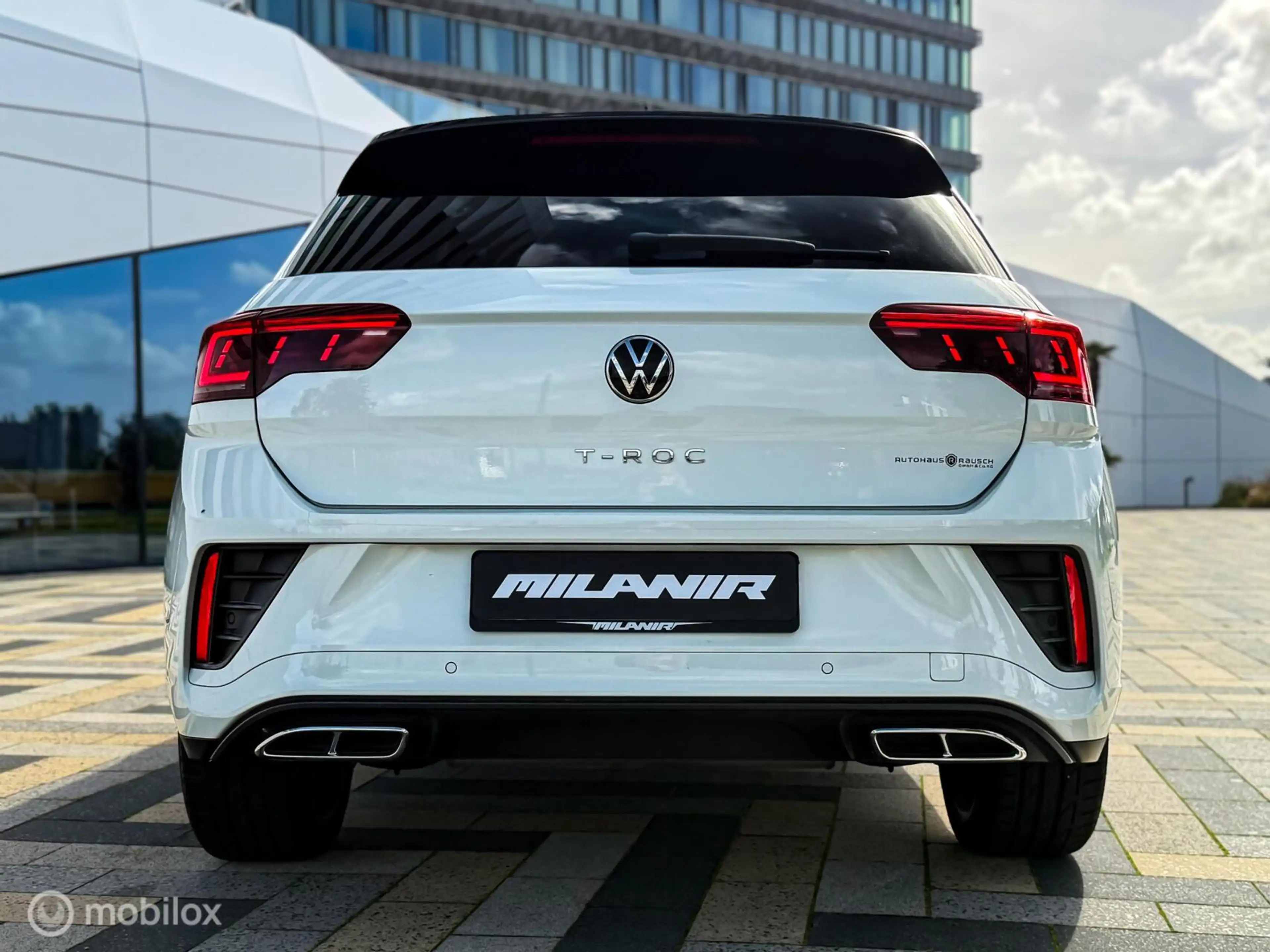 Volkswagen T-Roc 1.5 TSI R-Line |Pano |IQ |Keyless |ACC — photo 7
