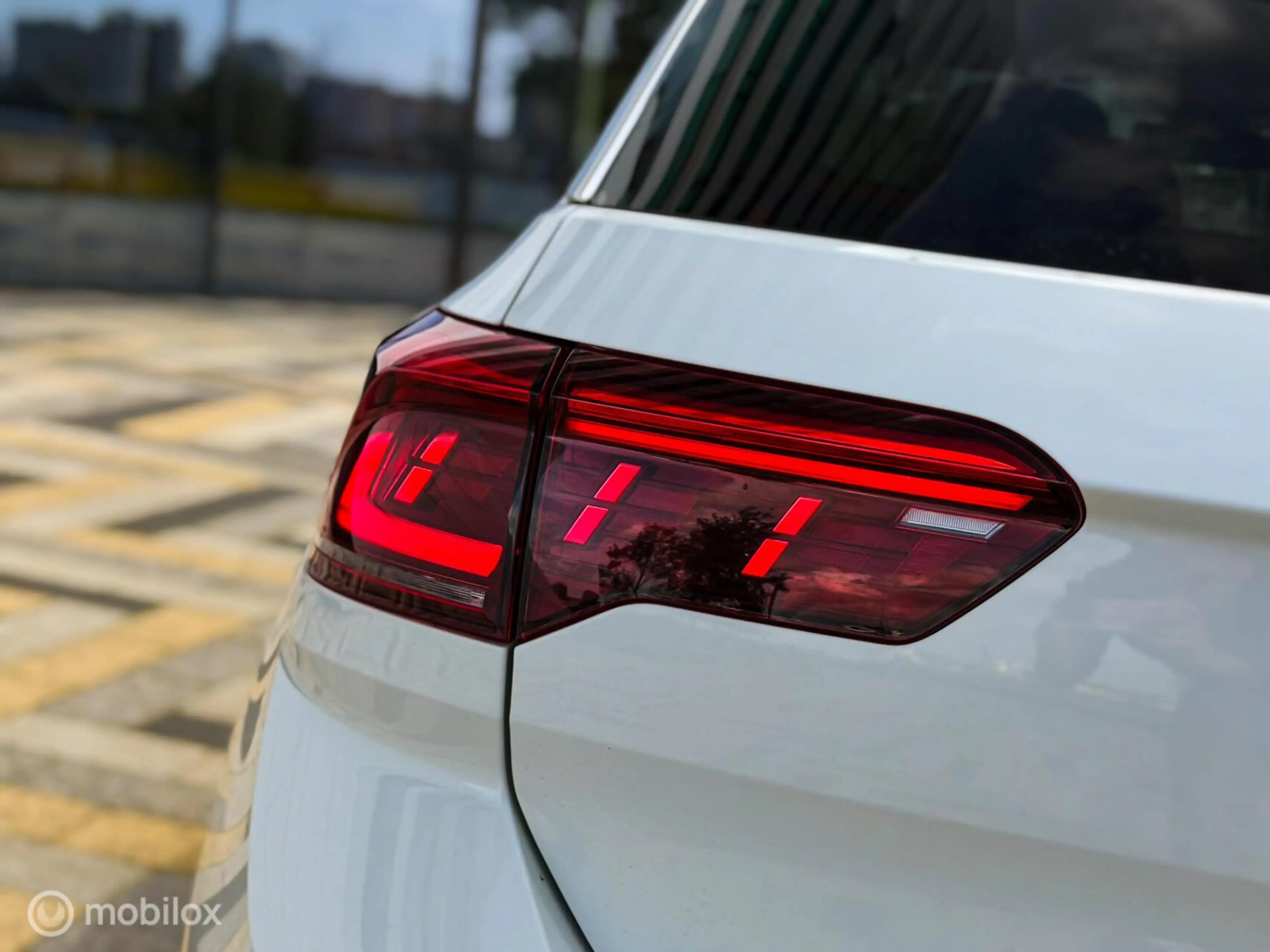 Volkswagen T-Roc 1.5 TSI R-Line |Pano |IQ |Keyless |ACC — photo 8