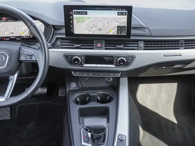 Audi A4 view 12