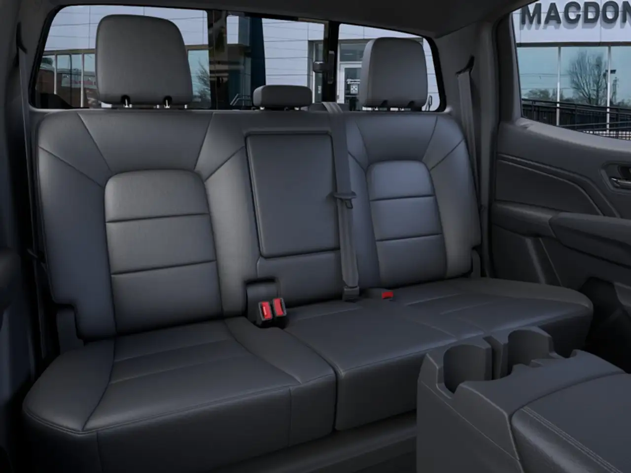 GMC Canyon снимка GMC Canyon