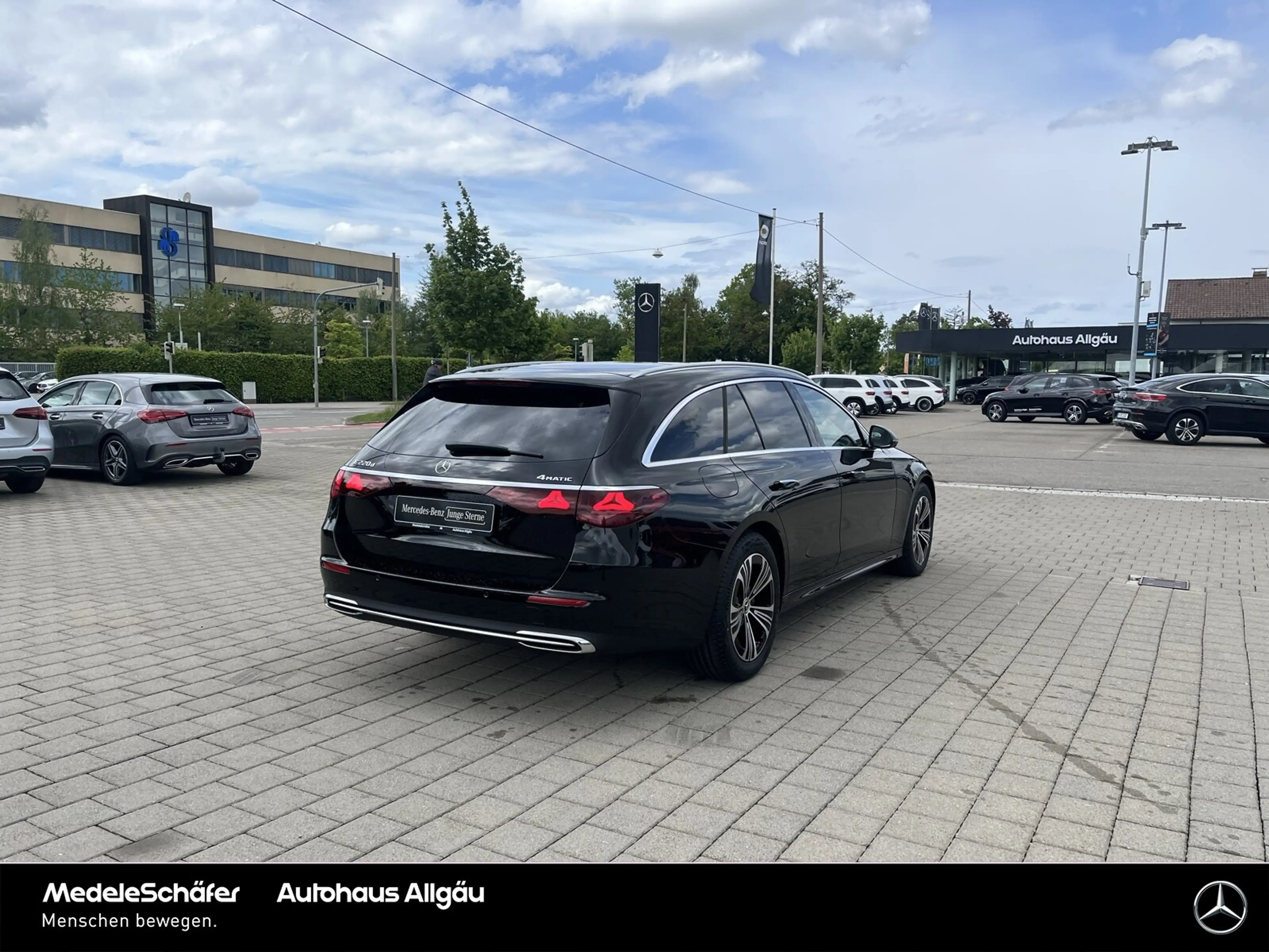 Mercedes-Benz E 220 E 220 T d 4M Avantgarde Airmatic 360° Fahr-Assi — photo 5