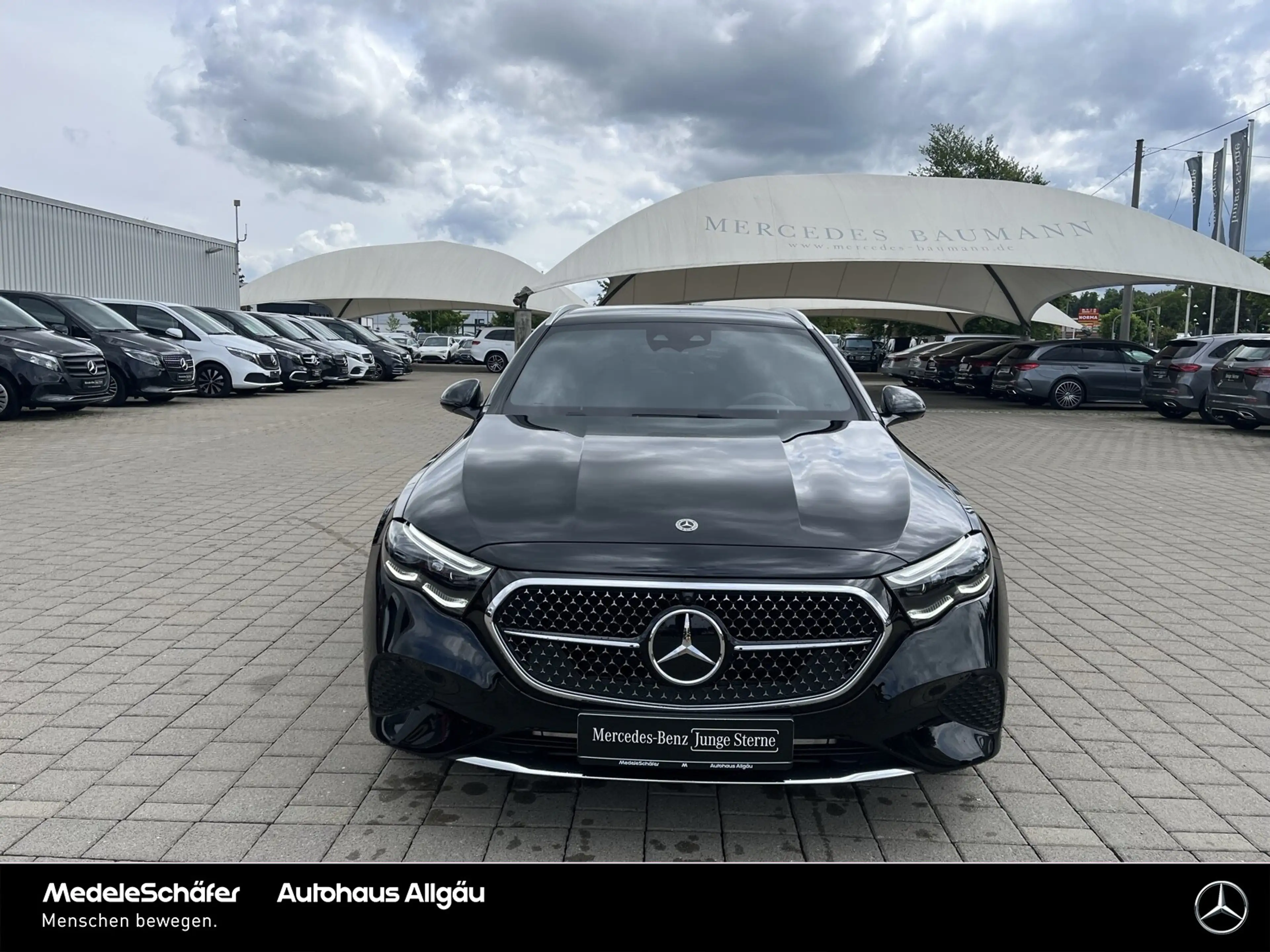 Mercedes-Benz E 220 E 220 T d 4M Avantgarde Airmatic 360° Fahr-Assi — photo 8