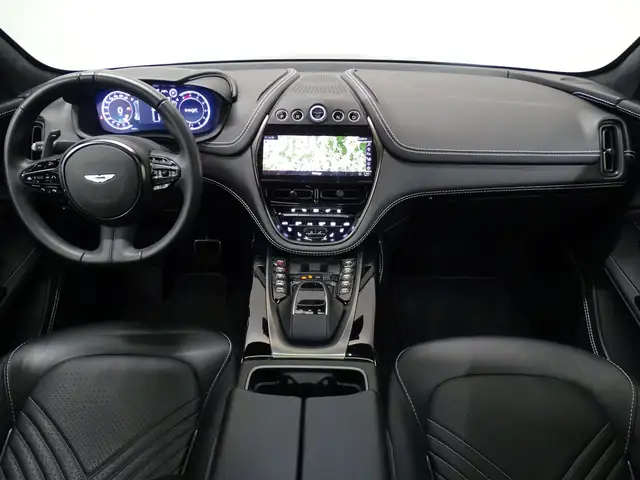Aston Martin DBX 4.0 V8 550