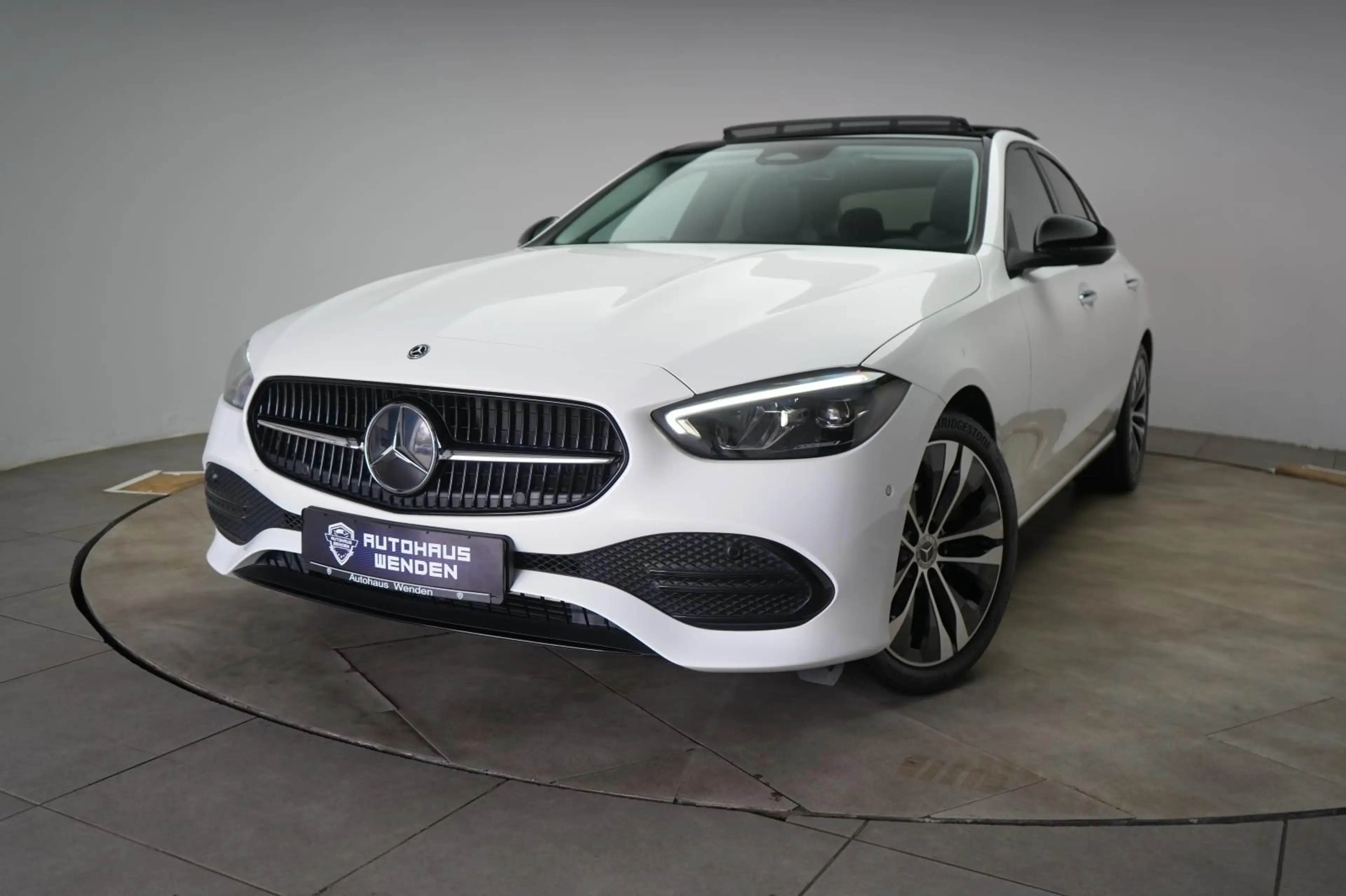 Mercedes-Benz C 220 d 9G-Tronic Avantgarde Temp/Kamera/Pano/La — photo 4