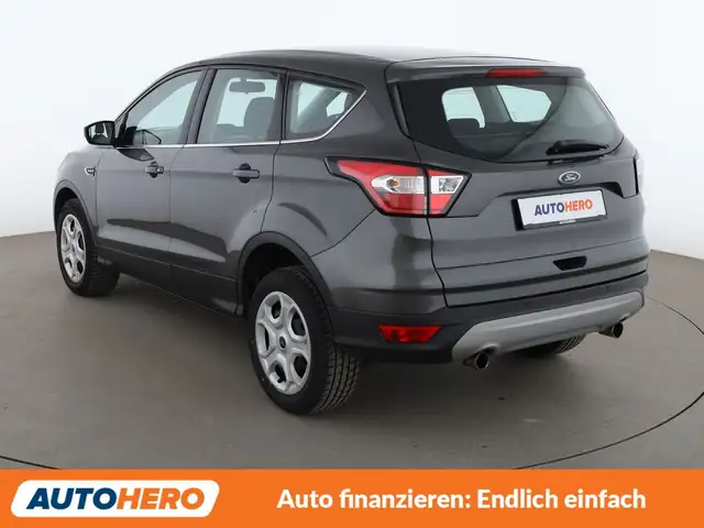 Ford Kuga view 4