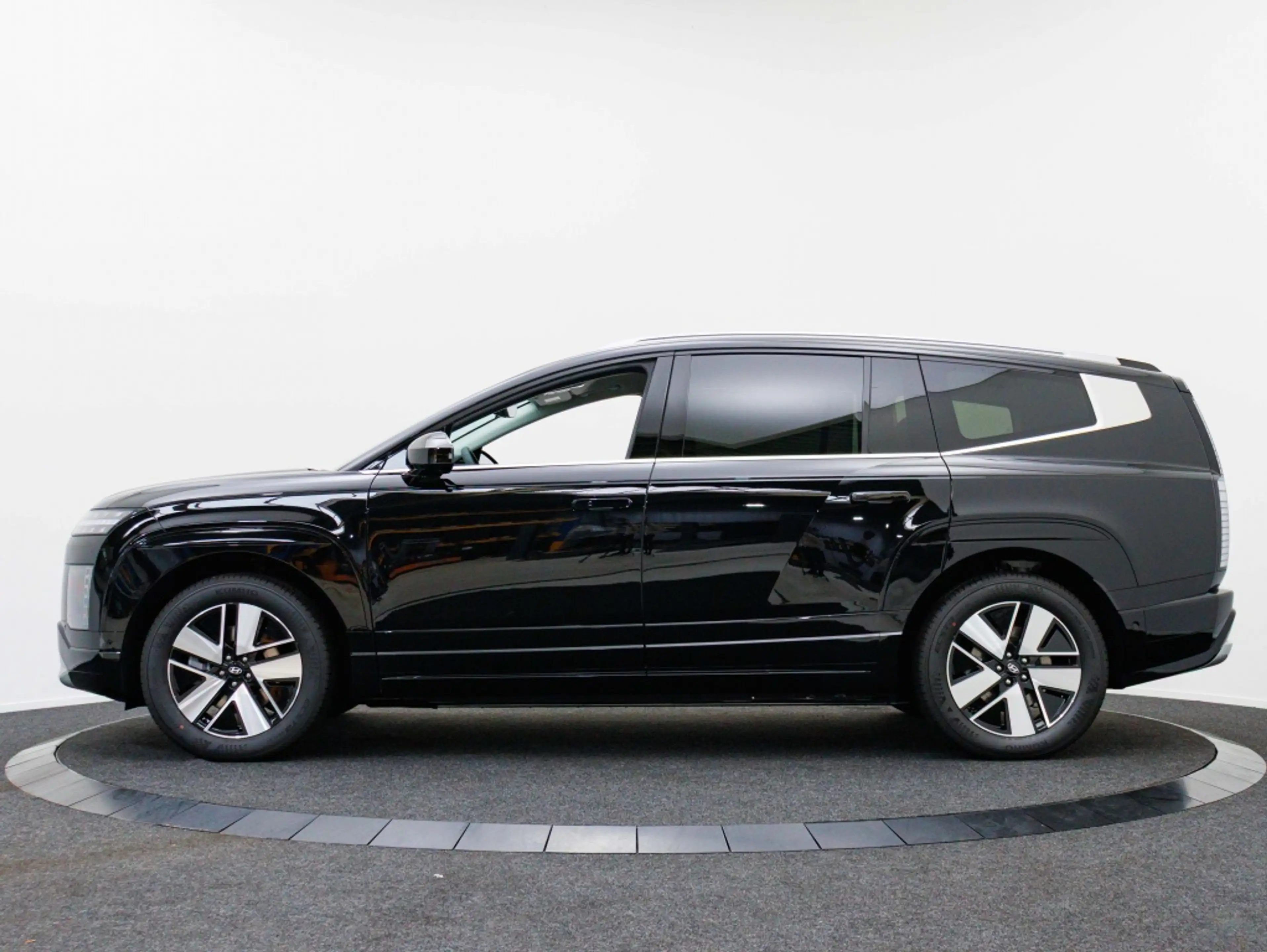 Hyundai IONIQ 9 Connect AWD 7persoons 110.3 kWh | Vehicle-to-Grid — photo 4