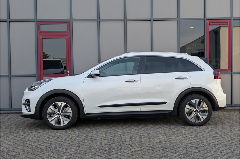 Kia e-Niro ExecutiveLine 64kWh SOH 91% Warmtepomp — photo 6