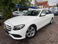 Mercedes-Benz E 200 T AVANTGARDE 9G-TRONIC/MBUX/KAM/LED/NAVI Weiß - thumbnail 1