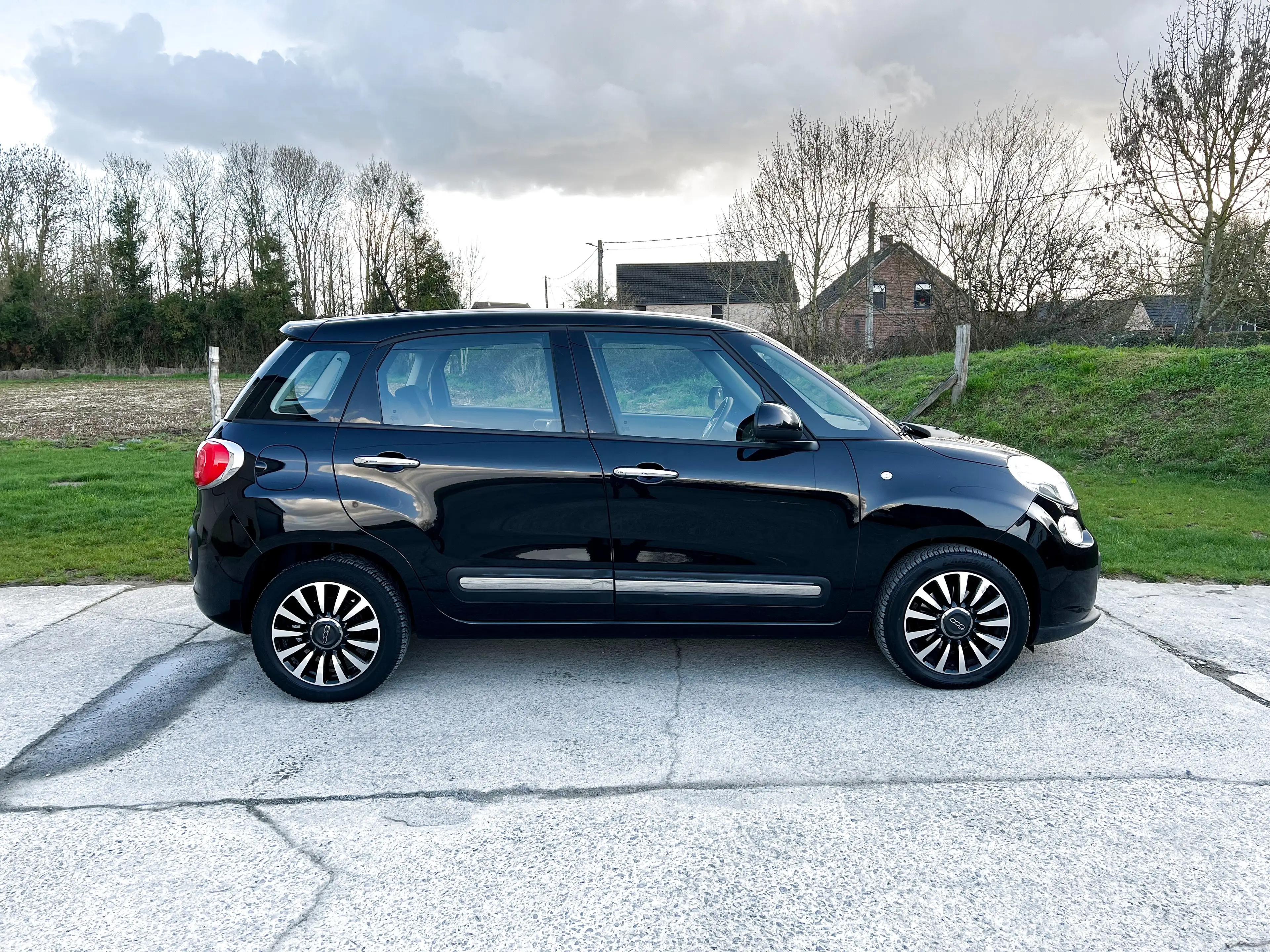 Fiat 500L 500L Living 1.3 Multijet Lounge 5pl. — photo 4